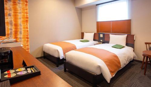 Universal Twin Room with Kitchen