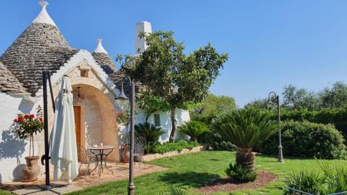 Trullo (2 Adults)