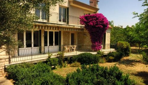 Villa