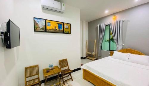 Double Room with Private Bathroom