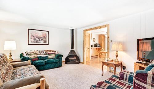 Two Bedroom Apartment 