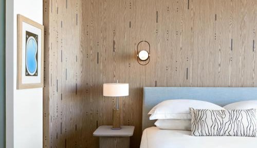Essential Room 