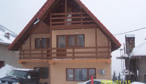 8-Bedroom Villa
