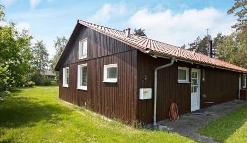 Three-Bedroom Holiday Home 