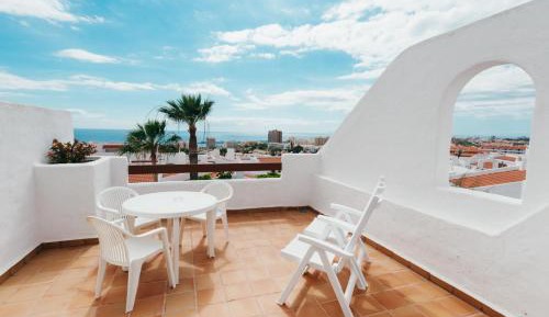Studio with Sea View
