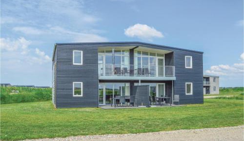 Four-Bedroom Holiday Home