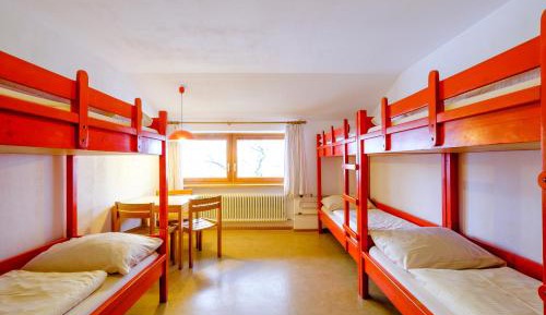 Six-Bedroom with Shared Bathroom