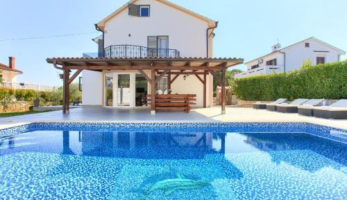 Four-Bedroom Villa