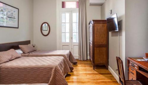 Deluxe Double or Twin Room with City View
