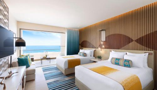 Rock Suite Platinum Swim Up Ocean Front Two Bedroom