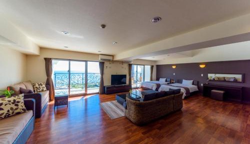 Deluxe Studio Top Floor with Ocean View