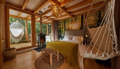 Cottage with Garden View