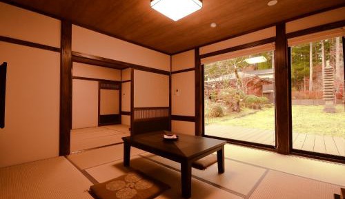Japanese-Style Junior Suite Room with Garden View