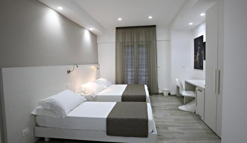 Triple Room with Private Bathroom