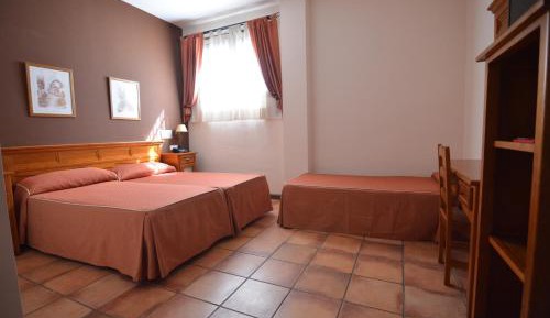 Double Room with Mountain Views