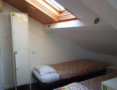Bed in 8-Bed Mixed Dormitory Room