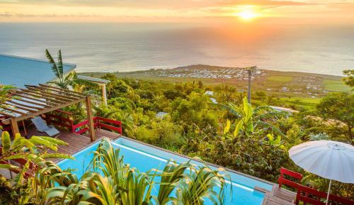 Bungalow with Sea View