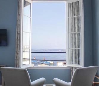 Twin Suite