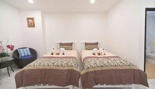 Standard Twin Room