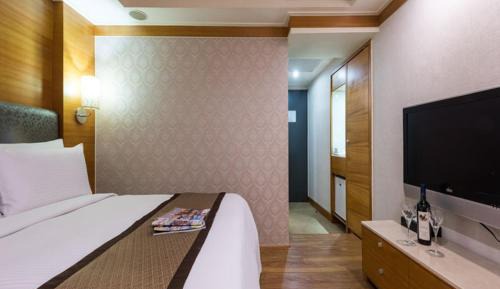 Standard Double Room - No Parking