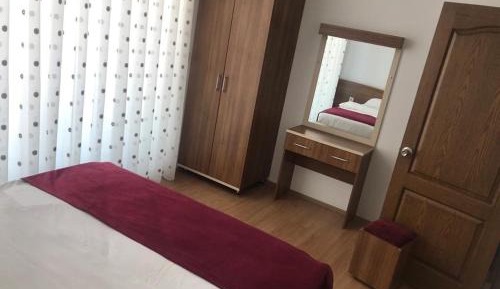 One-Bedroom Apartment (3 Adults)