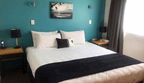 Two-Bedroom Suite with Spa Bath
