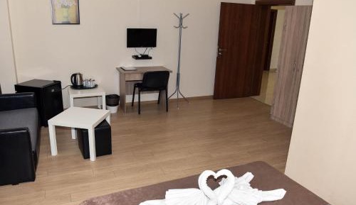 Superior King Room