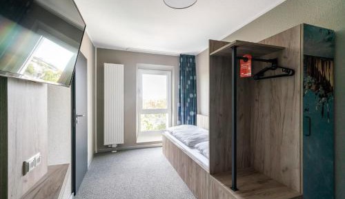 Single Room with Private Bathroom