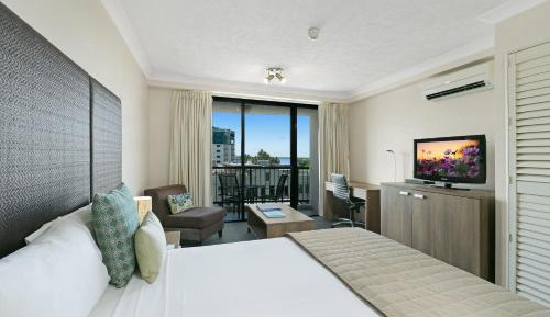 Two-Bedroom Apartment with City View