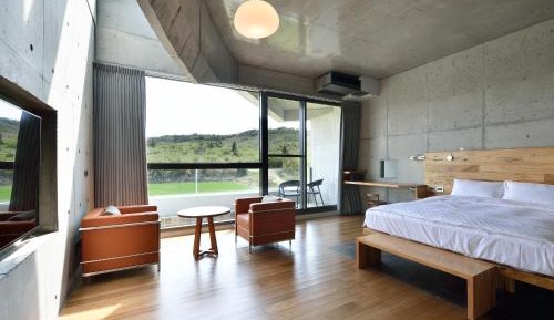 Deluxe Double Room with Balcony and Sea View