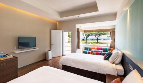 Beach Side Room