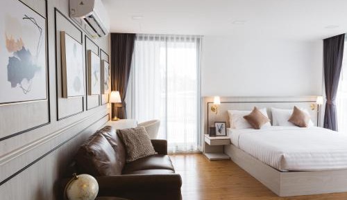 Deluxe Double Room with Balcony