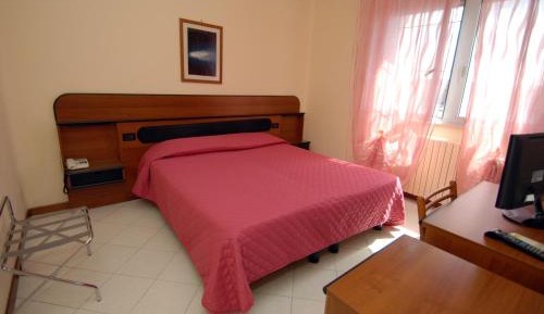 Standard Double Room with Sea View