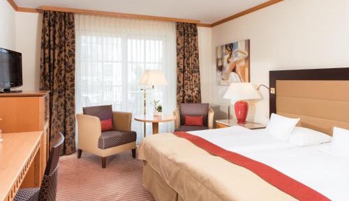 Double Room with Land View and Balcony or Terrace