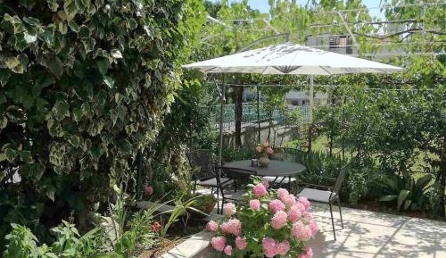 Apartment with Terrace
