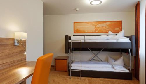 Comfort five-bed room