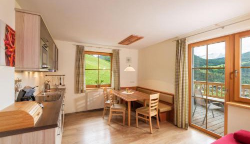 One-Bedroom Apartment with Balcony