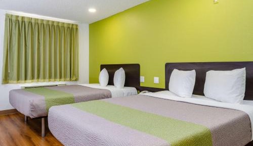 Deluxe Queen Room with Two Queen Beds - Non-Smoking