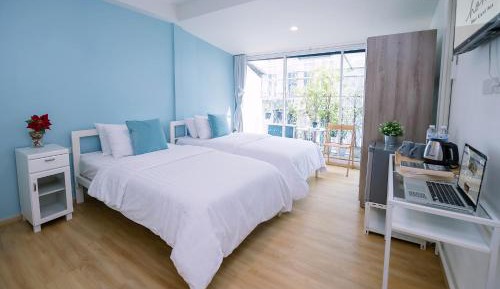 Triple Grand Deluxe with Balcony