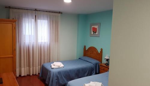 Double or Twin Room with Bathroom