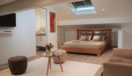 Apartment - Split Level