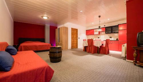 Large Double Room
