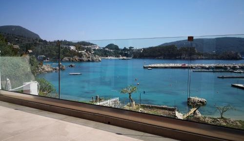 Two-Bedroom Apartment with Sea View