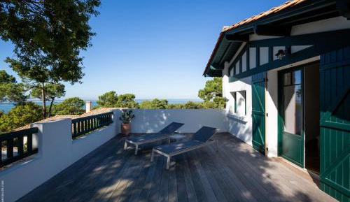 Deluxe Double Room with Balcony and Sea View