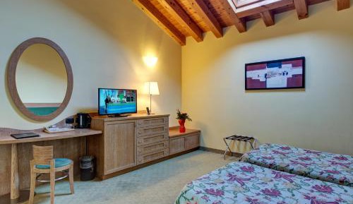 Economy Double or Twin Room