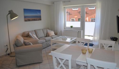 Deluxe Two-Bedroom Apartment