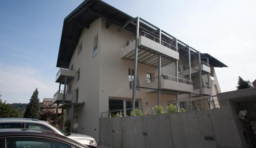 Superior One-Bedroom Apartment with Balcony (2 Adults)