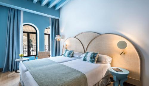 Superior Double or Twin Room with City View