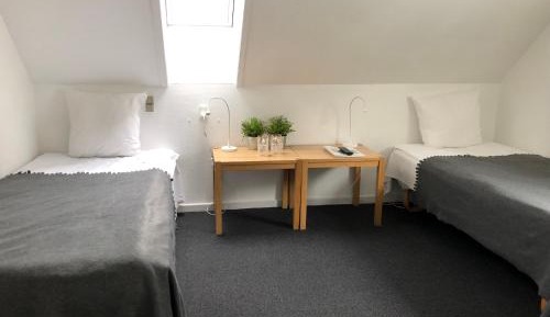 Twin Room with Private Bathroom