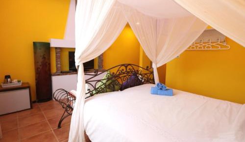 Double Room with Mountain View